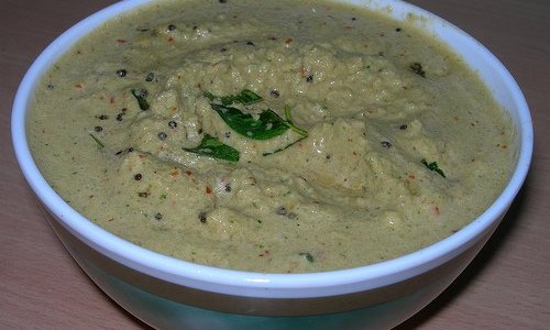 coconut-curry-leaves-chutney