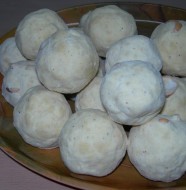 Pottukadalai Urundai