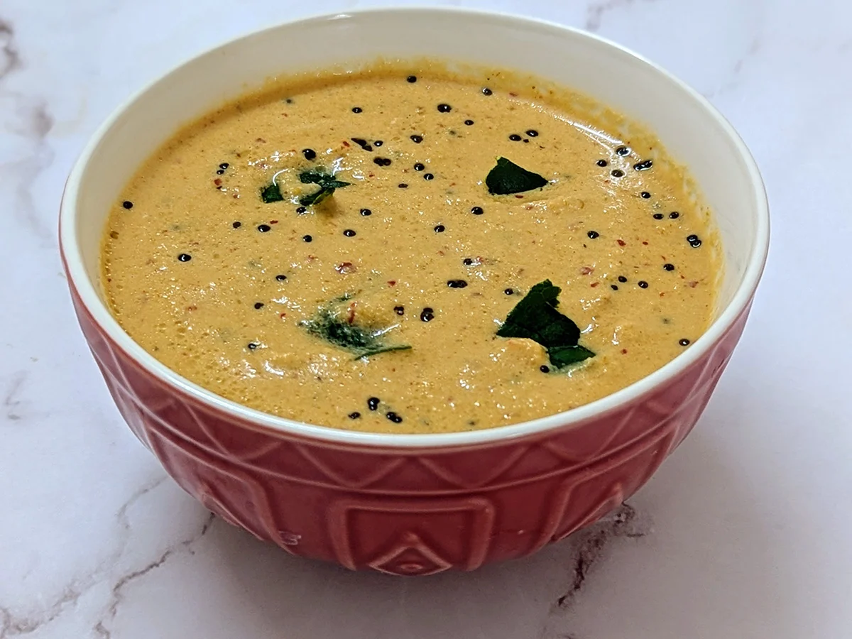 Coconut red chutney
