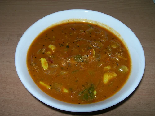 Tomato Garlic Kuzhambu