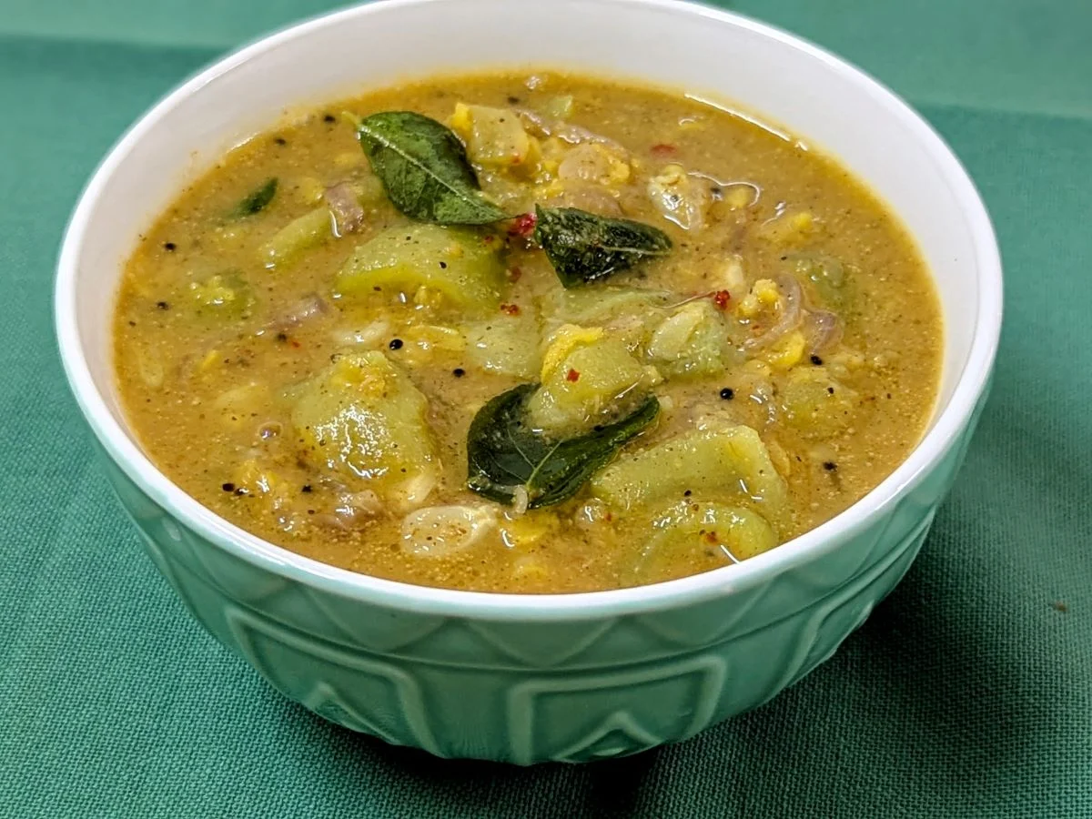 Ridge Gourd Pepper Kootu