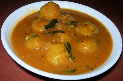 Lentil Ball Sambar (Paruppu Urundai Kuzhambu)