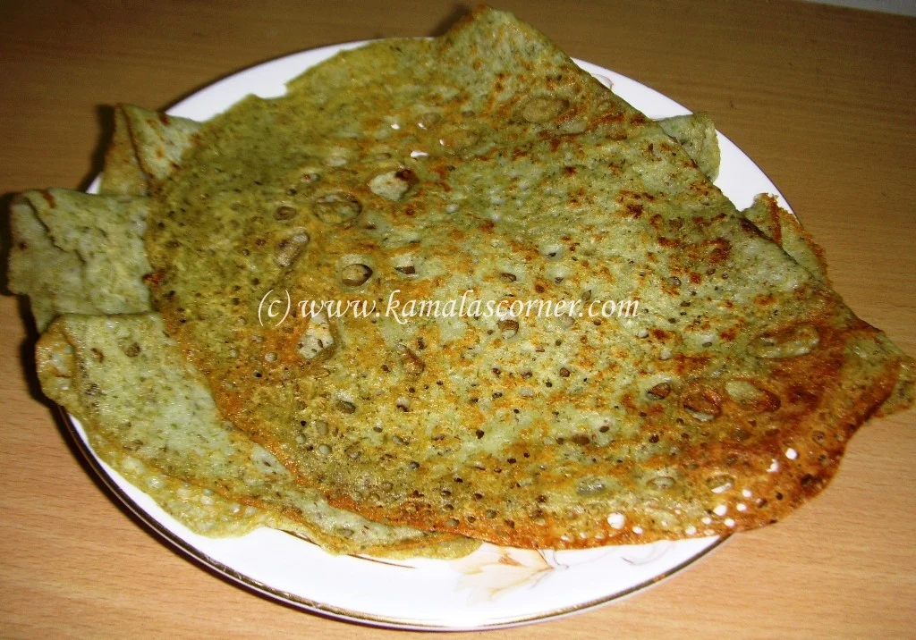 Sprouted Green Gram (Moong) Dosai