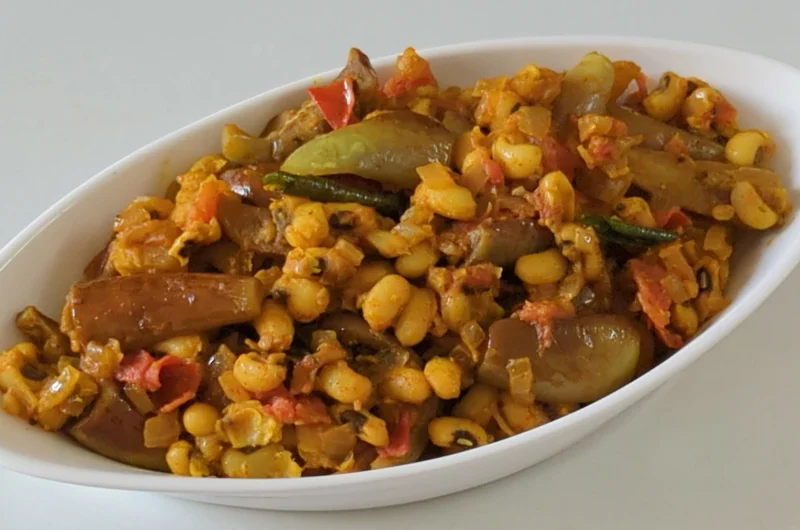 Kathirikai Karamani Curry